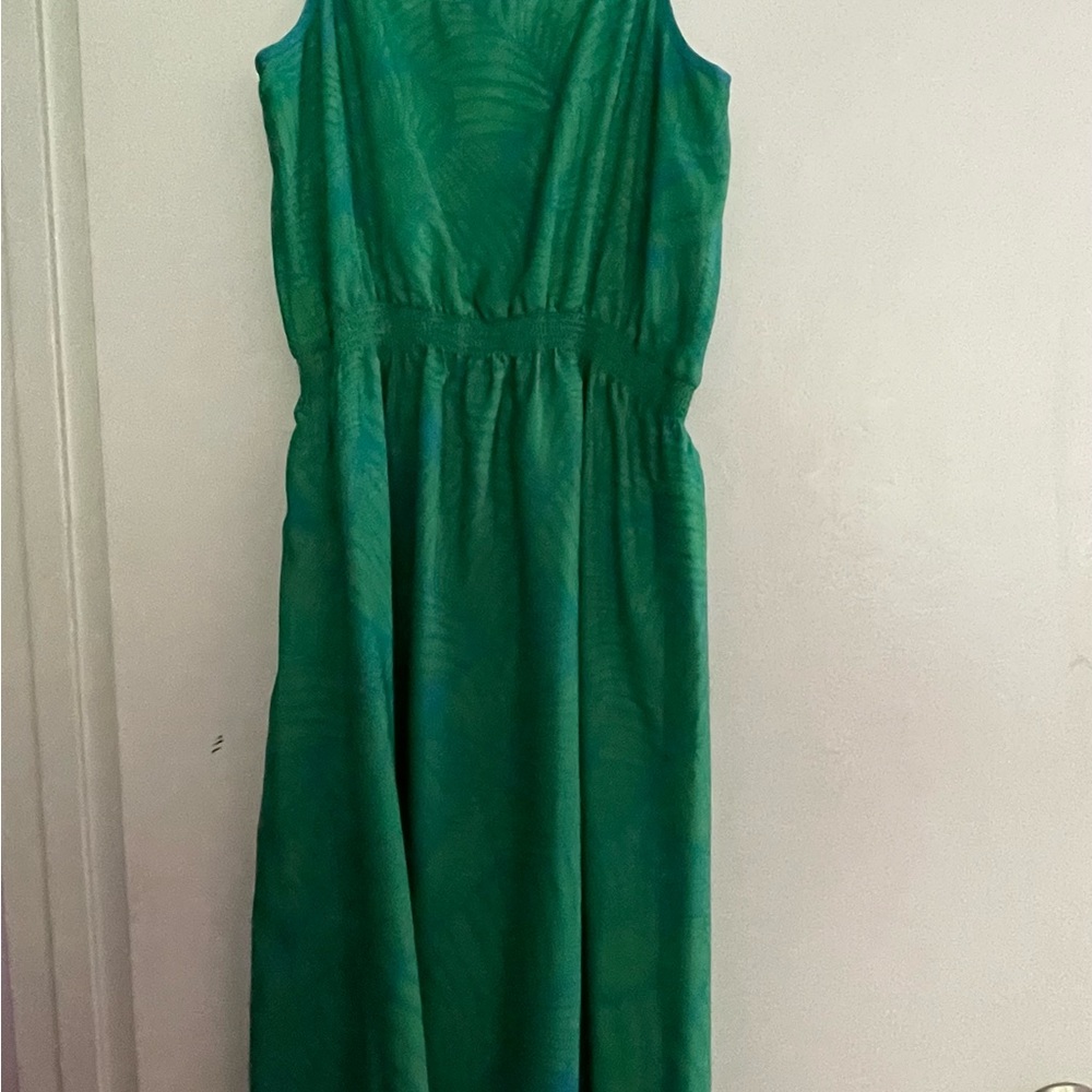 Gently used LOFT sundress.